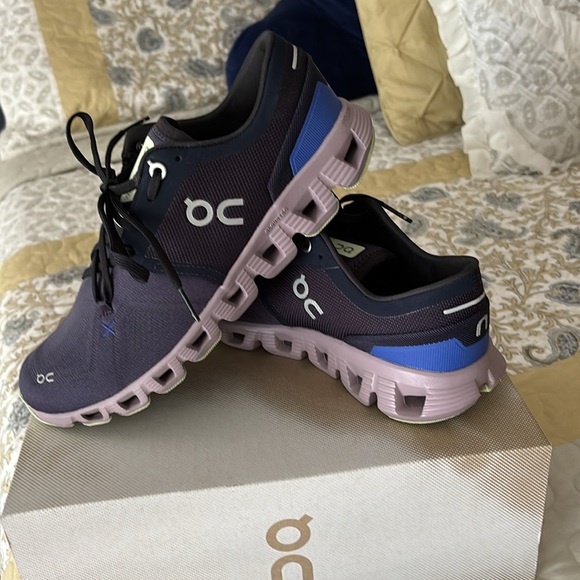 Used shoes but like new. - Picture 11 of 12